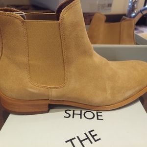 Shoe the Bear Chelsea Tan Suede Boots Size 44/11